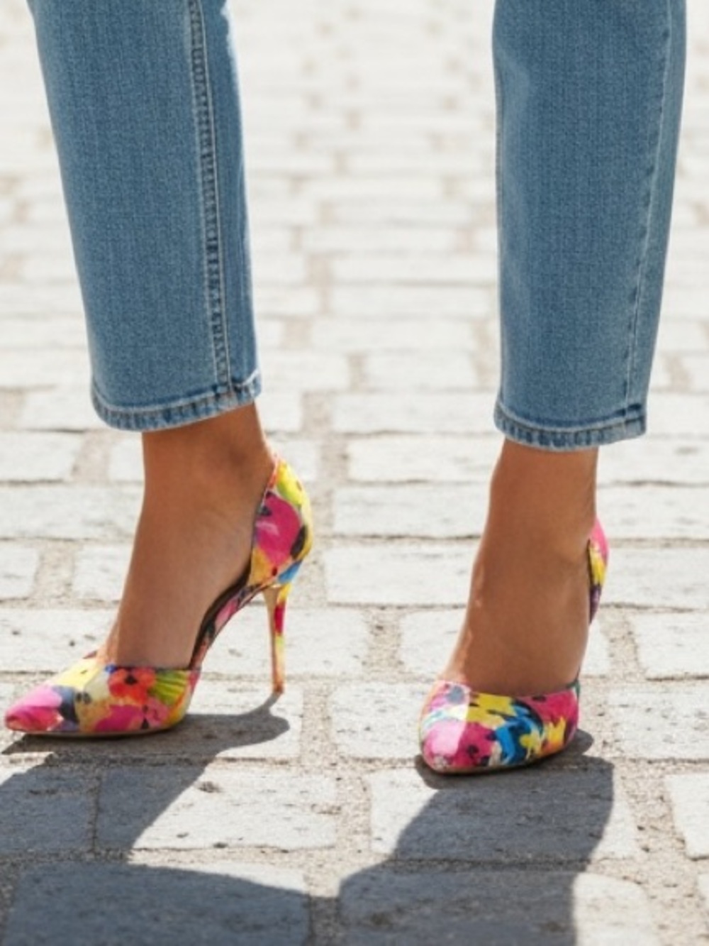 Town Shoes Gomez Vibrant Colourful Floral Sexy Pump Slip On Heels Size 8.5